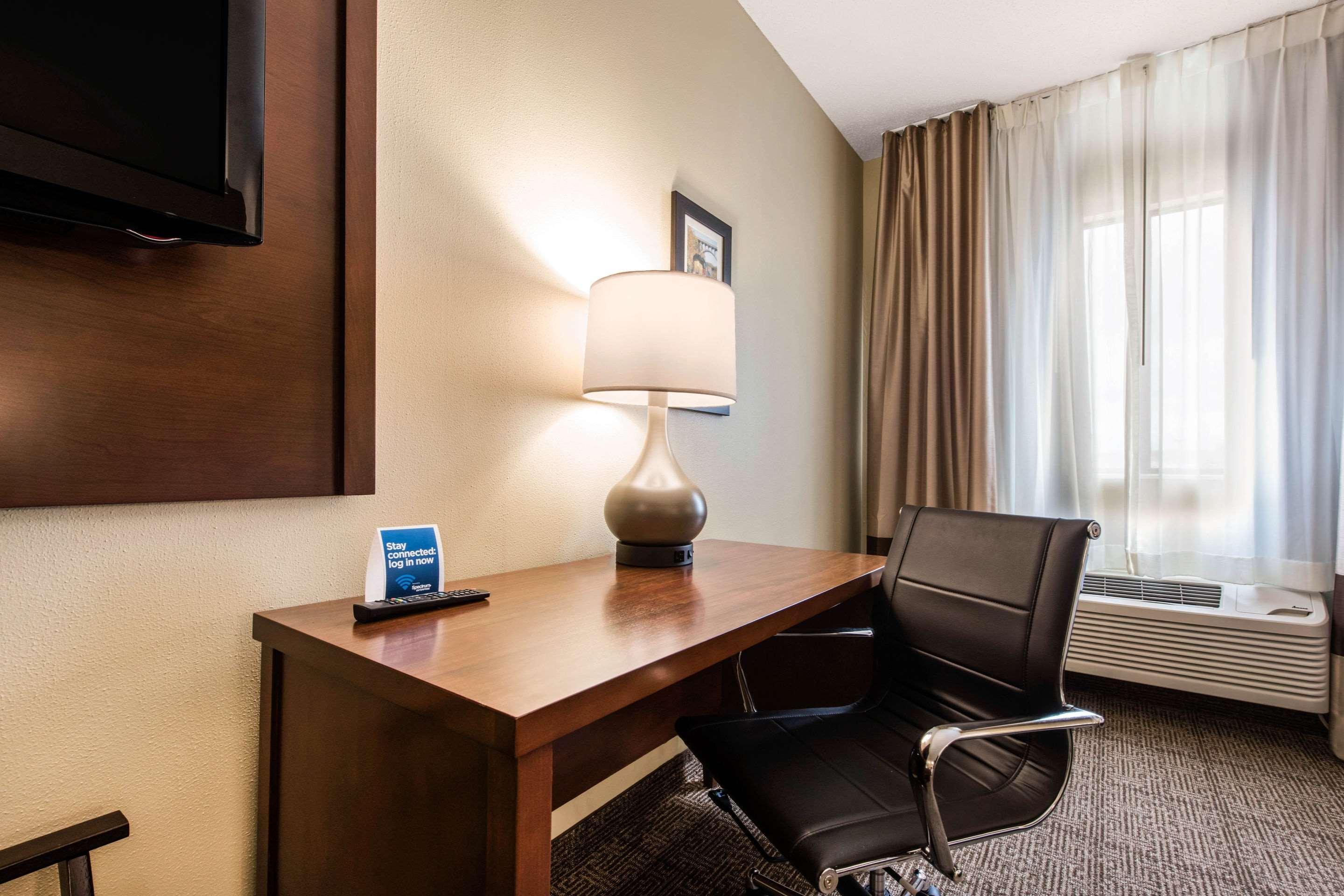 Comfort Inn & Suites Streetsboro - Kent Esterno foto