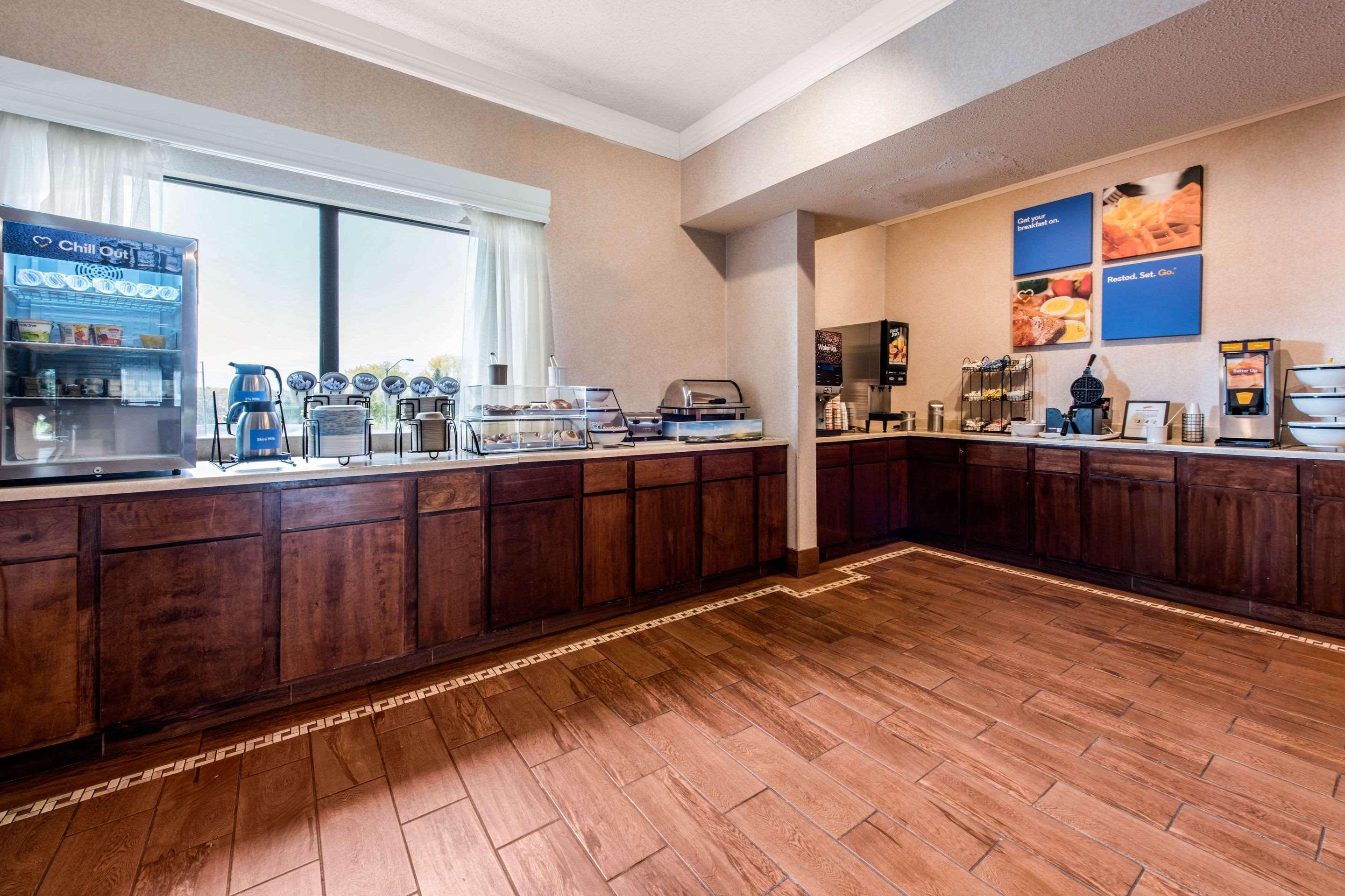 Comfort Inn & Suites Streetsboro - Kent Esterno foto