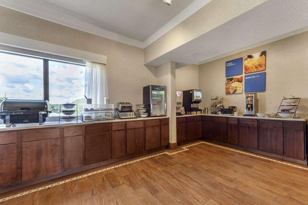 Comfort Inn & Suites Streetsboro - Kent Ristorante foto
